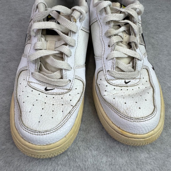 Nike Air Force 1 LV8 Utility GS Shoes Youth Sz 5Y Overbranding White AR1708-100 - Picture 4 of 10